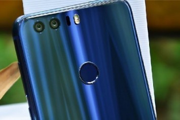 Huawei Honor 8 İçin Yeni Güncelleme Geldi