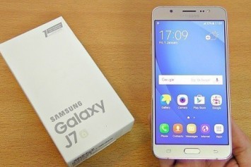 Galaxy J7 2016 Android 7.0 Nougat Güncellemesi Almaya Başladı