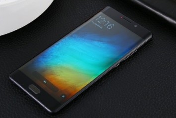 Xiaomi Mi Note 3 Bu Ay Gelebilir
