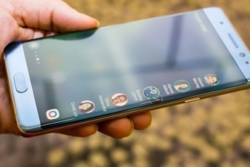 Galaxy Note 8'in kasasını tamamıyla şeffaf görünüme kavuşturun