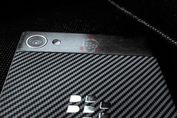 BlackBerry Krypton Modeli Canlı Şekilde Görüntülendi