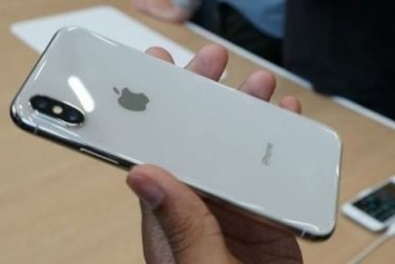 Huawei, Apple'ın FaceID Özelliği ile Dalga Geçti 