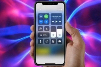 iPhone X, iPhone 8 Plus'tan Biraz Daha Büyük bir Bataryaya Sahip 