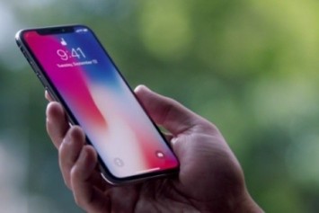 FCC Başkanı Apple'ı iPhone'larda FM Radyo'yu Etkinleştirmeye Çağırdı 