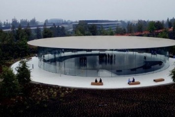 İphone 8'in Tanıtılacağı Steve Jobs Theatre, Drone'la Havadan Görüntülendi