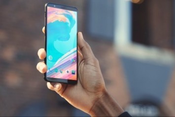OnePlus 5T için seçtiğimiz en güzel duvar kağıtları