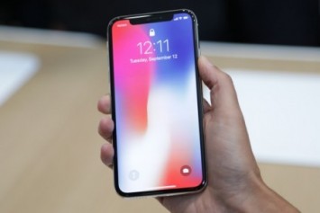 iPhone XS'e, SIM kart nasıl takılır?