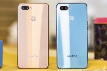 İlk Helio P70'li Telefon Realme U1, 25MP'lik Ön Kamerasıyla Duyuruldu