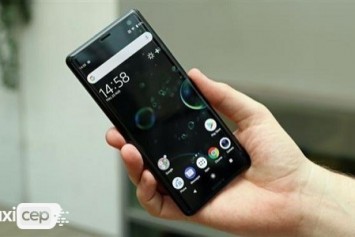 Sony'nin Katlanabilir Telefonu Transparan Olabilir