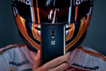 OnePlus 6T McLaren Edition, 30W Warp Charge ve 10GB RAM'le Geldi