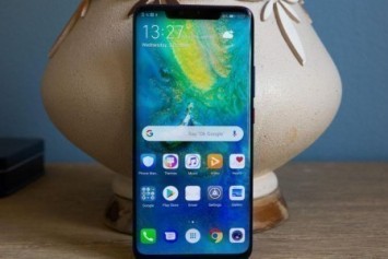 Amiral gemisi Huawei Mate 20 Pro'nun kutu açılış videosu