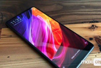 Xiaomi Mi Mix 2S Tanıtım Görseli Paylaşıldı