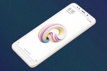 Xiaomi Redmi Note 5 Pro kutusundan çıktı