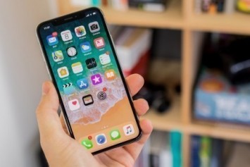 2018'in ilk çeyreğinde, iPhone 8 ailesi iPhone X'i geçti