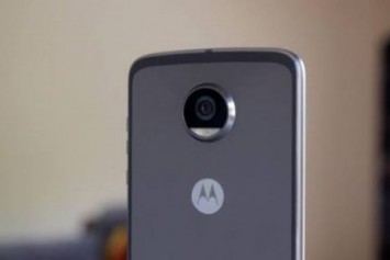 Motorola Moto Z3 Play 6 Haziranda Duyurulacak