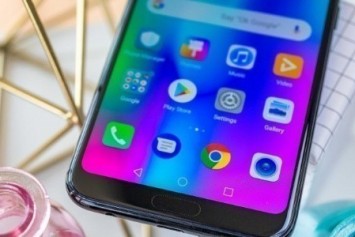 Honor 10, Yeni Güncelleme ile Yeni Özellikler Kazandı 