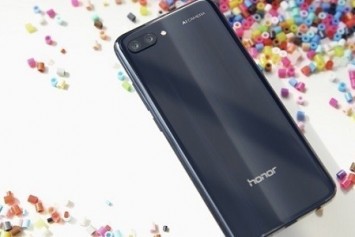 Honor 10 GPU Turbo Özelliğini Beta Olarak Almaya Başladı