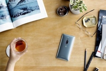 Sony Xperia XZ2 Premium sürpriz hediyelerle ön siparişe sunuldu