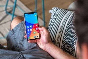 Xiaomi Mi 8 SE'nin 128GB'lık Versiyonu Geliyor 