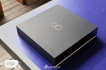 Resimlerle Xiaomi Mi 8 Explorer Edition Kutu Açılım İncelemesi