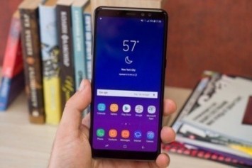 Samsung Galaxy S10+ Çift Ön Kameraya Sahip Olabilir 