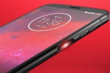Moto Z3, 5G Desteğine Hazır İlk Akıllı Telefon Olarak Duyuruldu