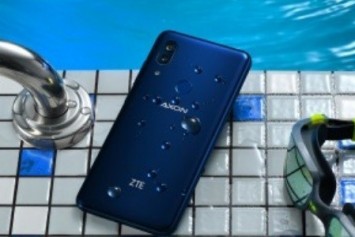 ZTE Axon 9 Pro, Stok Android ve Stereo Hoparlörleri ile Resmiyet Kazandı