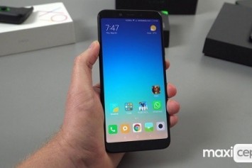 Xiaomi Mi 8X Ekrana Gömülü Parmak İzi İle Birlikte Geliyor