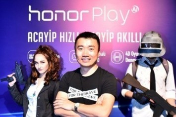 Huawei'nin Oyun Telefonu Honor Play, Türkiye'de Satışa Sunuldu 