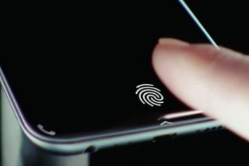 Xiaomi Mi 8 Ekran Parmak İzi Versiyonu Canlı Fotoğrafları ile Sızdırıldı