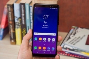Samsung'un LCD Ekranlı Galaxy P30 Serisini  Piyasaya Sunacağı Belirtiliyor