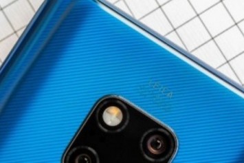 Huawei, Mate 30 Pro için Kılıf Patenti Aldı