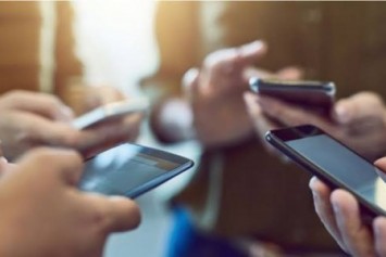 Cep Telefonlarına ÖTV Zammı Geliyor 
