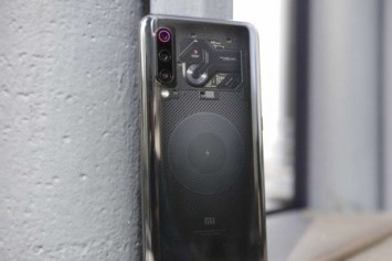 Xiaomi, Mi 9 SE ve Mi 9 Explorer Edition'ın Satışını Durdurdu