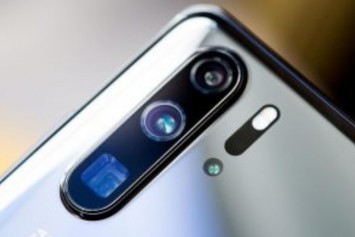 Honor 20 Pro'nun Sızdırılan Yeni Görüntüsü, Periscope Kamerayı Doğruladı