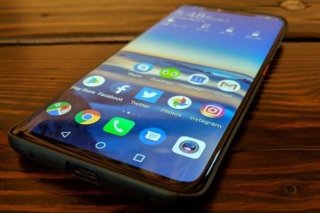 Huawei Mate 30 Pro Tasarımıyla Göz Kamaştırıyor