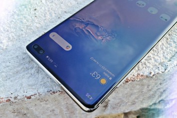 Samsung Galaxy S10 Plus Android 10 İle Çalışır Halde Bir Videoda Ortaya Çıktı