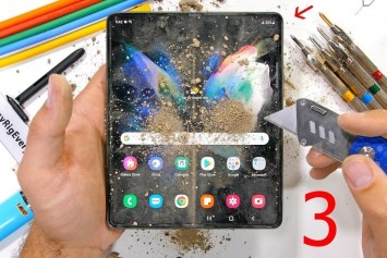 Samsung Galaxy Z Fold 3 Dayanıklılık Testi