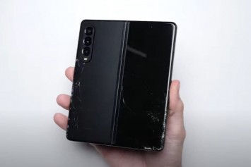 Galaxy Z Fold 3 Düşme Testi