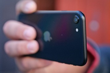 iPhone SE 2022 Kutu Açılışı ve İnceleme