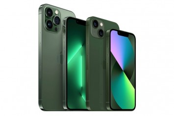 iPhone 13 ve iPhone 13 Pro Yeşil Duvar Kağıtları
