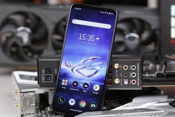 Asus ROG Phone 7 Duvar Kağıtları