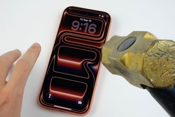iPhone 17 Pro Çekiç ve Bıçak Testi