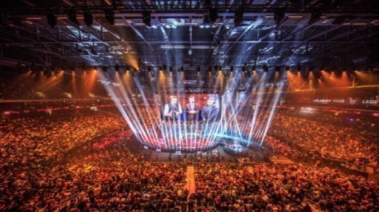 League of Legends Dünya Şampiyonası Heyecanı Başladı