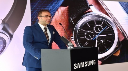 Samsung Gear S3 Akıllı Saat 2 Aralık'ta Türkiye'de Satışa Çıkıyor