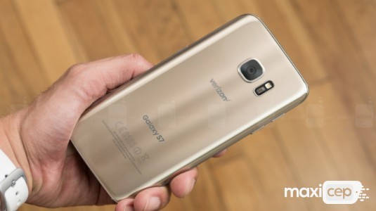 Galaxy S8 2K Ekranla Gelecek ve Home Tuşu Olmayacak