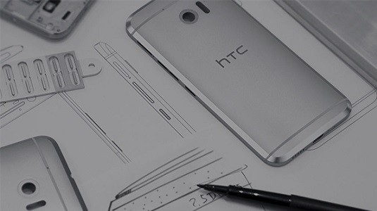 HTC, hiçbir şeyden vazgeçmiş değil