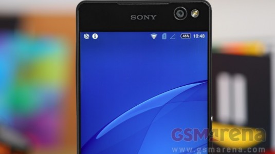Sony'nin 16MP Selfie Kameralı İki Telefonu Benchmark'ta Ortaya Çıktı