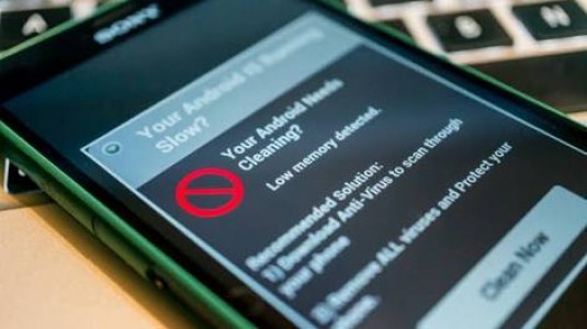 Android Cihazlar, Otomatik İndirilen Bir Zararlı Yazılım Karşında Risk Altında