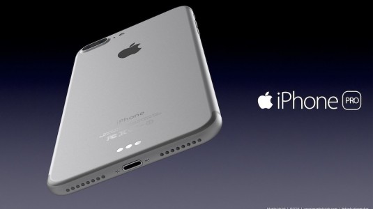 Apple, iPhone 7'de Kulaklık Soketi Kullanmaya Devam Edebilir